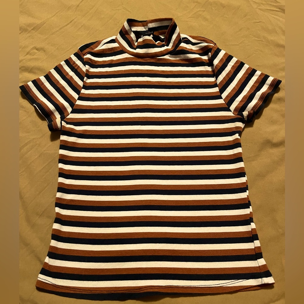 Forever 21 striped cropped tee